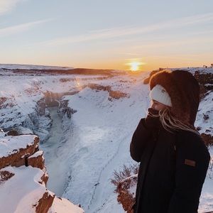 Meet your Posher, Victoria